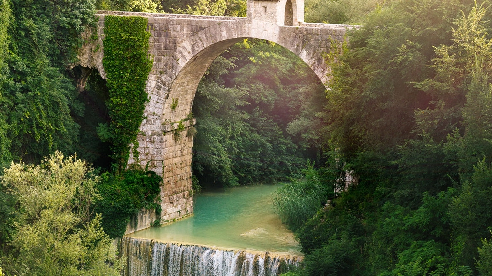 Ponte di Cecco, uno dei simboli di Ascoli per troppo tempo rimasto chiuso a turisti e visitatori