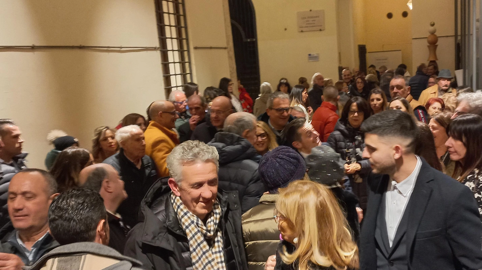 La maxi festa del sindaco  Pienone a Sant’Agostino:  "Io, un uomo del popolo"