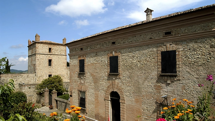 La dimora del Castello di Serravalle è in vendita