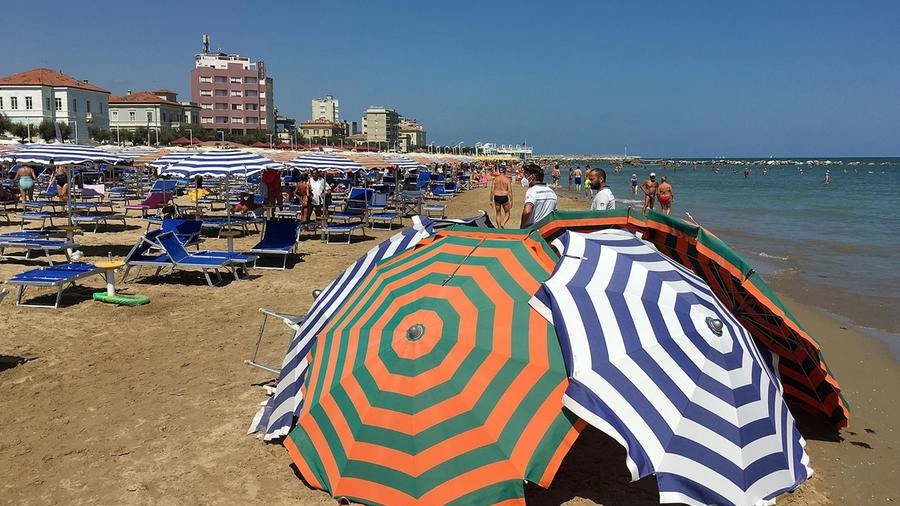 Due tragedie in spiaggia a Rimini (foto di repertorio)