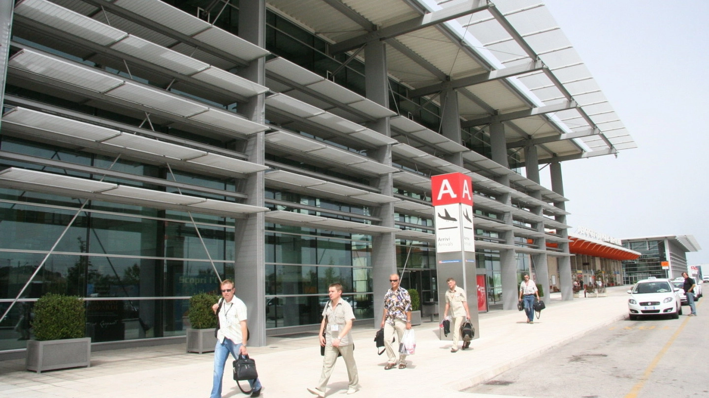 Ancona, l'aeroporto Sanzio (Foto Antic)