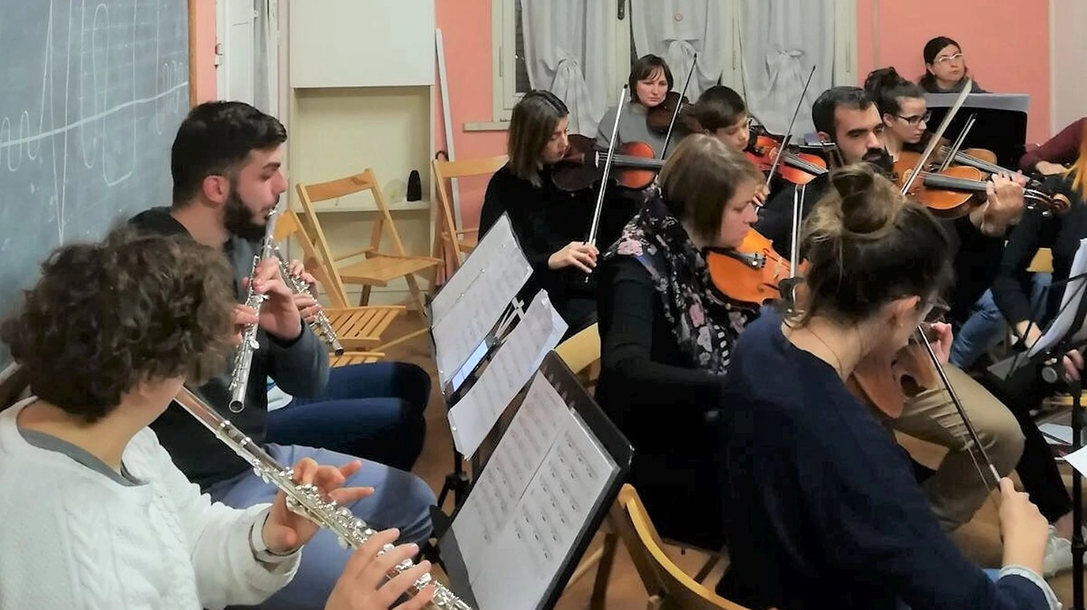 Orchestra 'Doremi' durante le prove (Scardovi)