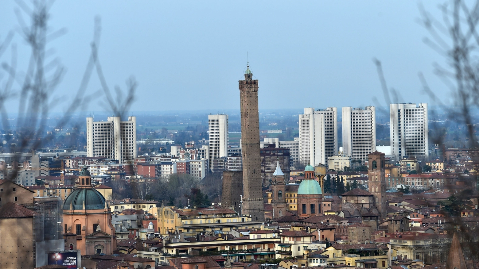 Una veduta di Bologna (foto Schicchi)