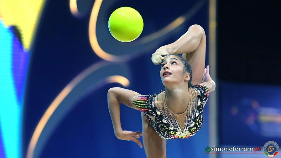 Sofia Raffaeli vince due ori e un argento agli Europei di ritmica