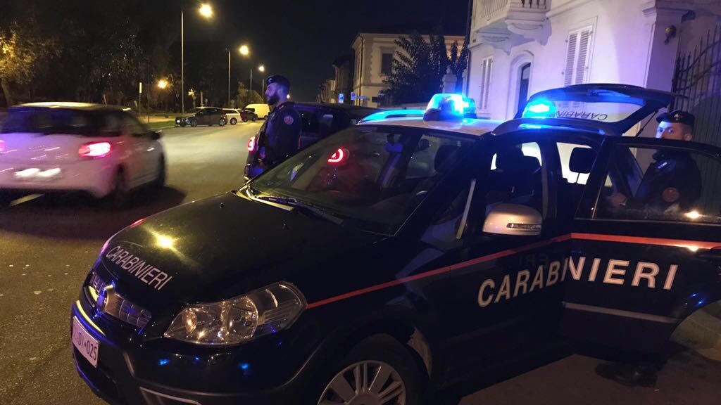 Ladri in azione a Morrovalle e Montecosaro, intervengono i carabinieri 