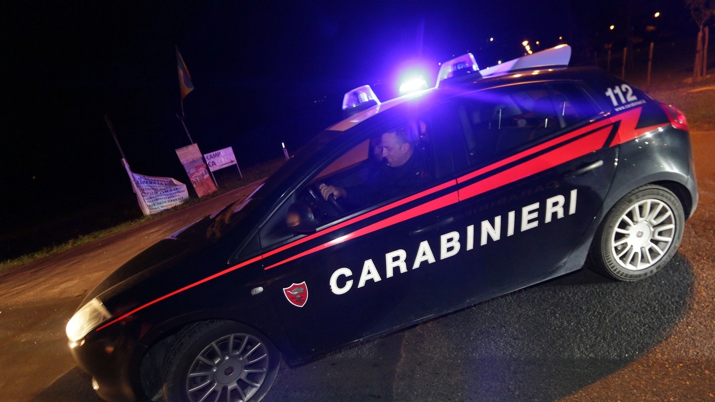 I carabinieri hanno arrestato un barista 38enne dopo la segnalazione di una madre di Riccione