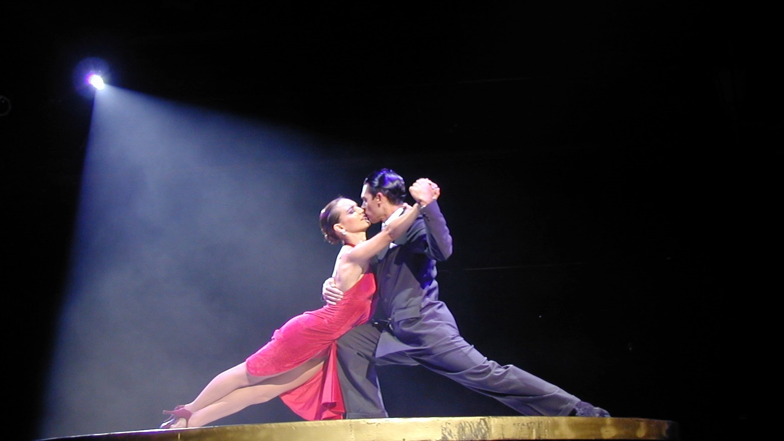 Si parla dell'influenza della cultura italiana nel tango e nella cultura aregntina