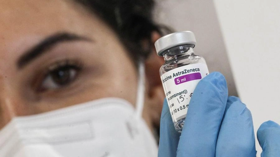 Vaccini covid: in Emilia Romagna coinvolti anche i medici di base