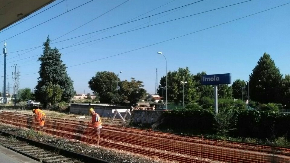 Il cantiere in stazione a Imola