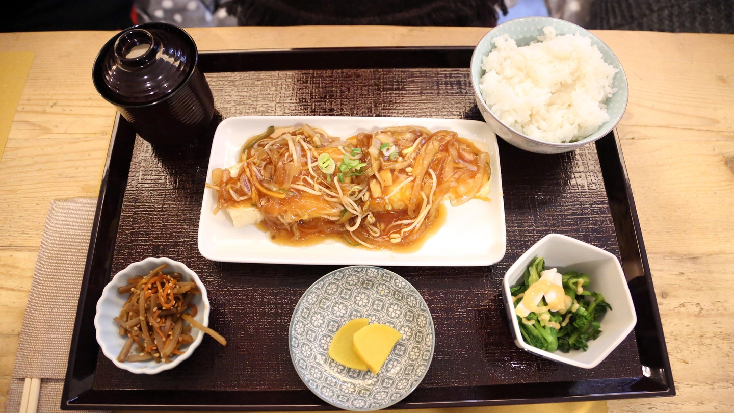 Un piatto proposto dal ristorante giapponese Yuzuia (foto Schicchi)