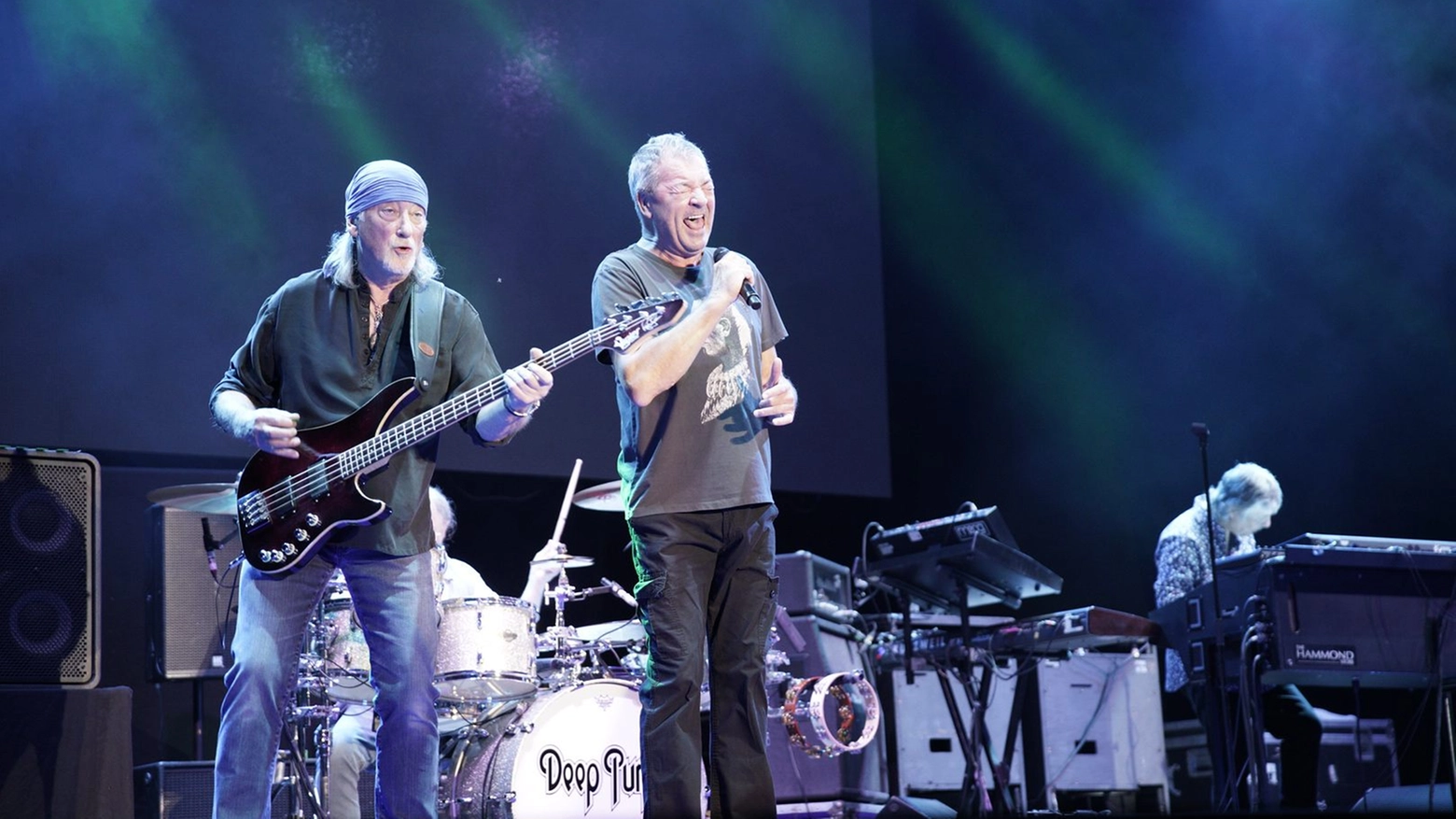 I Deep Purple si esibiscono sul palco davanti a 7mila persone (foto Zeppilli)