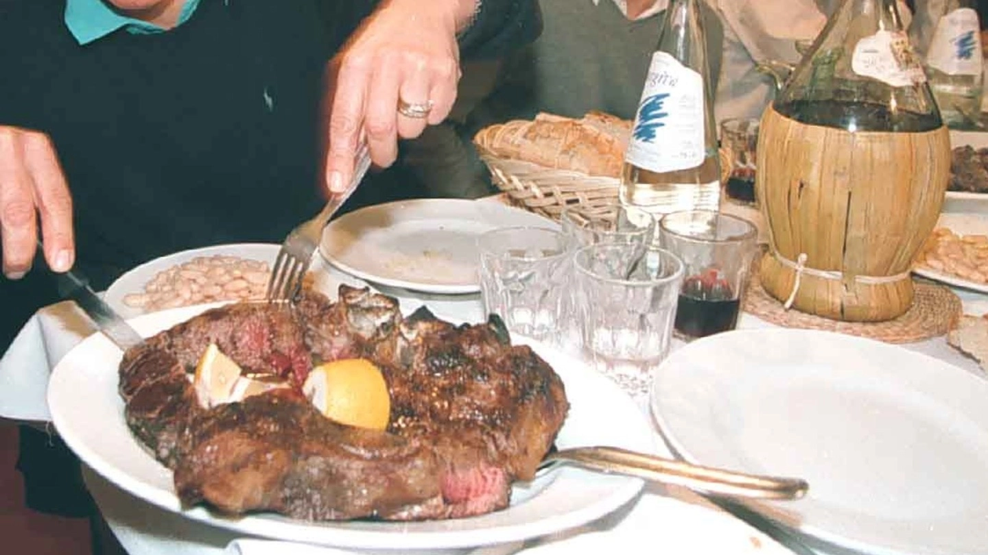 Una bistecca alla fiorentina (Pressphoto)