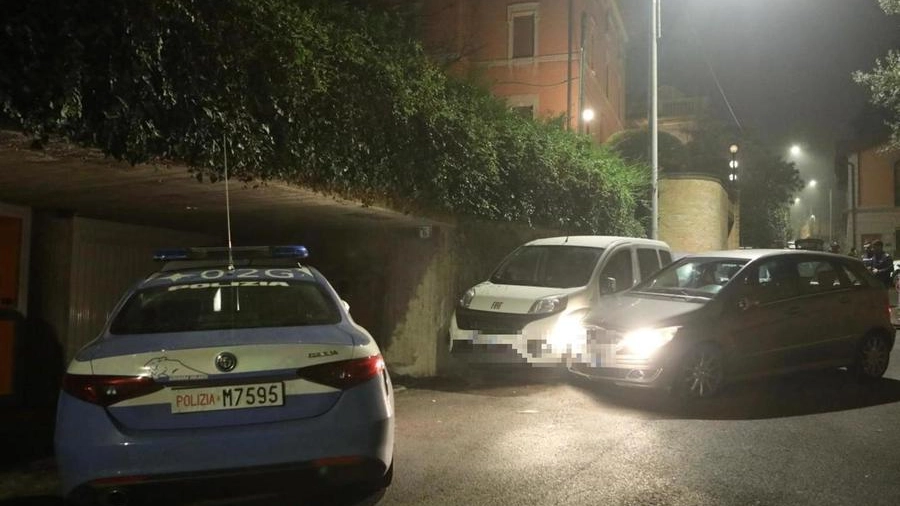 L’incidente in via Orsoni, in zona Saragozza, ieri sera