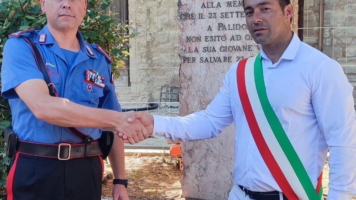 Gentilucci incontra il maresciallo Montanaro: "Ruolo dell’Arma fondamentale per la sicurezza"