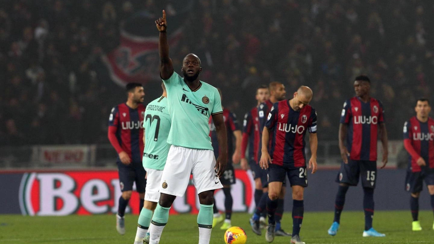 Bologna Inter, decide la doppietta di Lukaku (Foto Ansa)