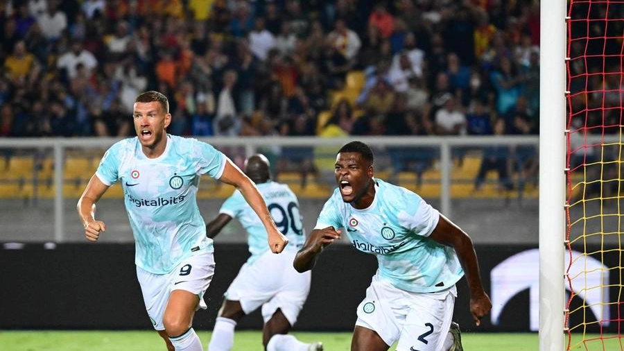 Dumfries segna al 94° e l'Inter vince a Lecce (Ansa)