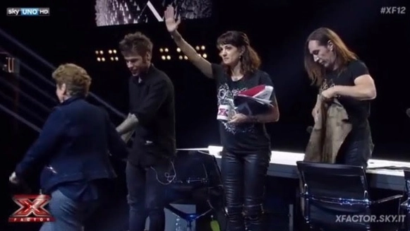 Un frame del video di ringraziamento pubblicato nella pagina di X Factor Italia