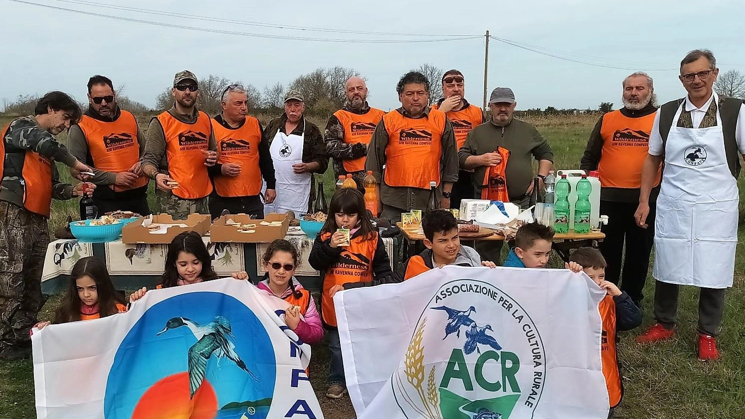 I volontari dell’Acr di Alfonsine  hanno pulito la pialassa Baiona