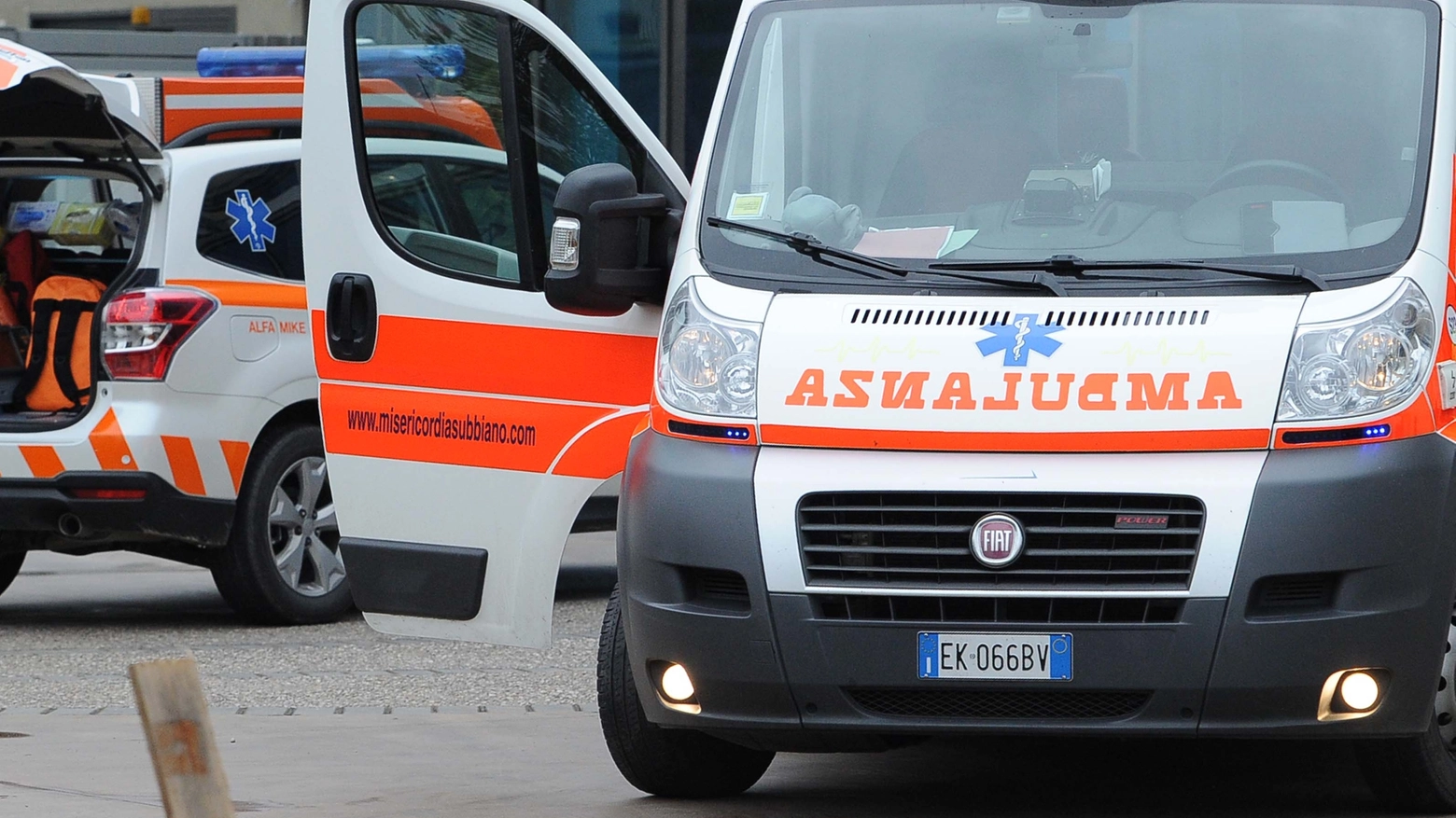 Ambulanza (archivio Fornasari)