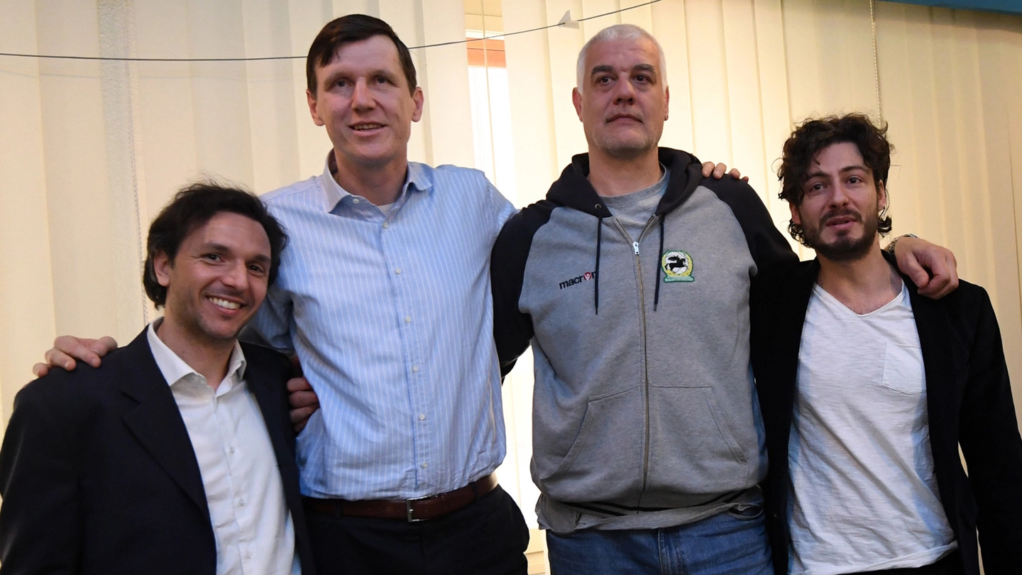 Da sinistra: Damiano Montanari responsabile comunicazione dell’evento, Gregor Fucka, Augusto Binelli e Ale Nava, Project Manager Old Star Game (Schicchi)