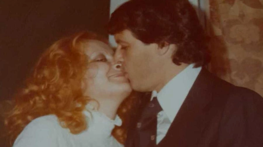 Il giorno delle nozze, nel 1975, tra Maria Rosa Elmi e Mauro Bergonzoni