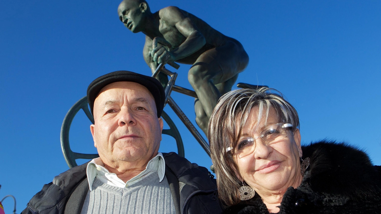 Paolo e Tonina Pantani a Cesenatico per l'inaugurazione del monumento dedicato a Marco