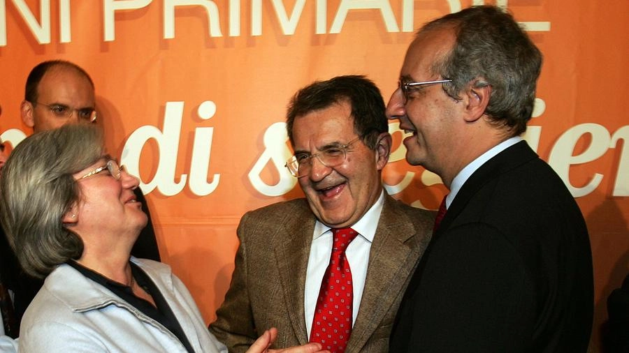 15 ottobre 2007, le prime primarie del Pd: Letta, Bindi, Prodi e Veltroni