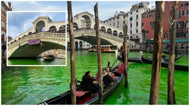Il Canal Grande si colora di verde: la protesta di Extinction Rebellion a Venezia