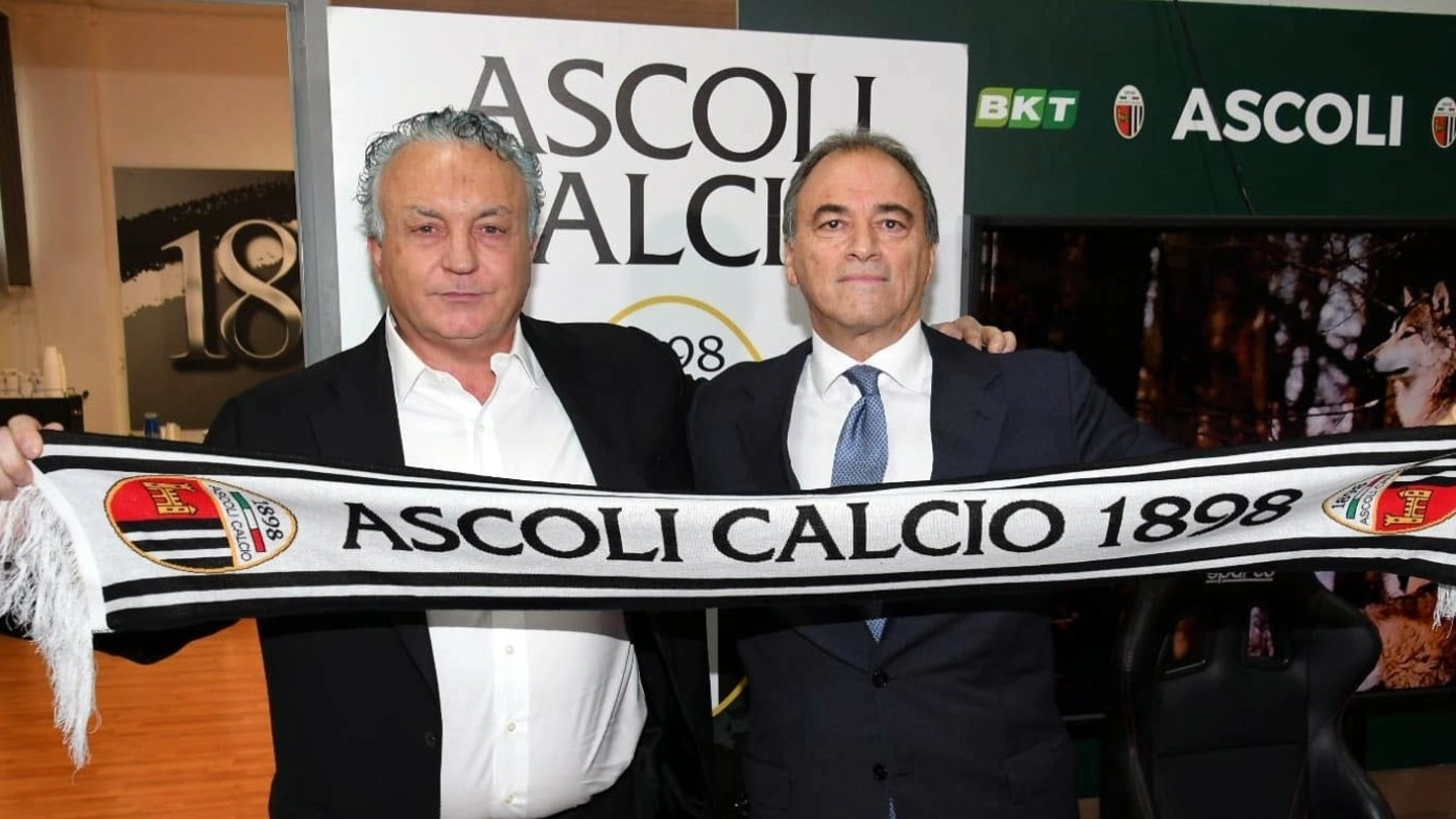 Il patron Massimo Pulcinelli con il neo presidente Carlo Neri (Foto LaBolognese)