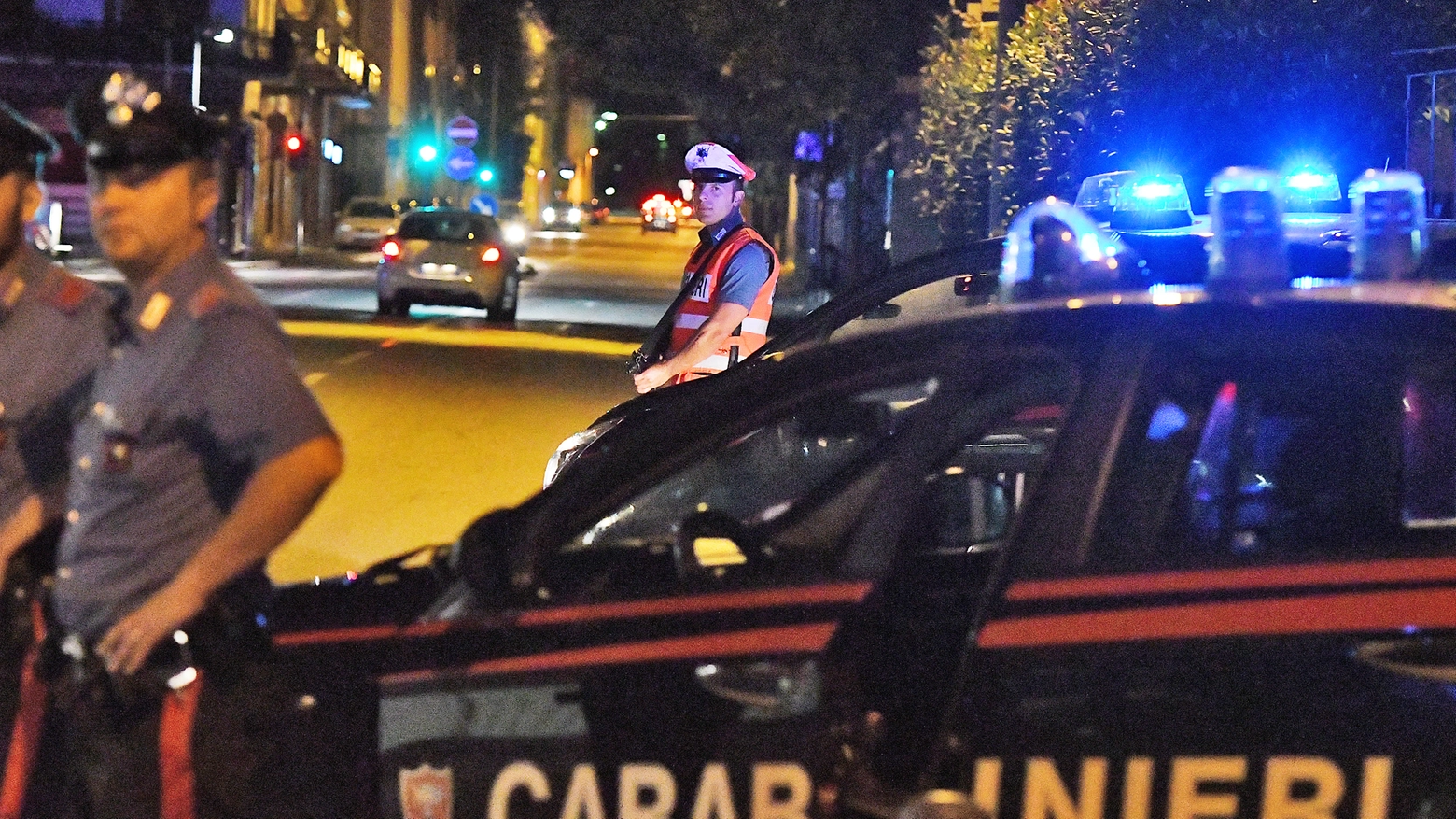 Un posto di blocco dei carabinieri (foto di repertorio)