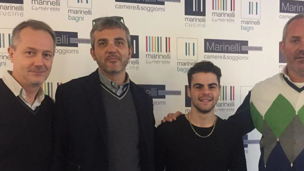 NUOVI ARRIVI Da destra: l’imprenditore Andrea Marinelli, il pilota Romano Fenati, il team manager Mirko Cecchini, il manager Stefano Bedon 