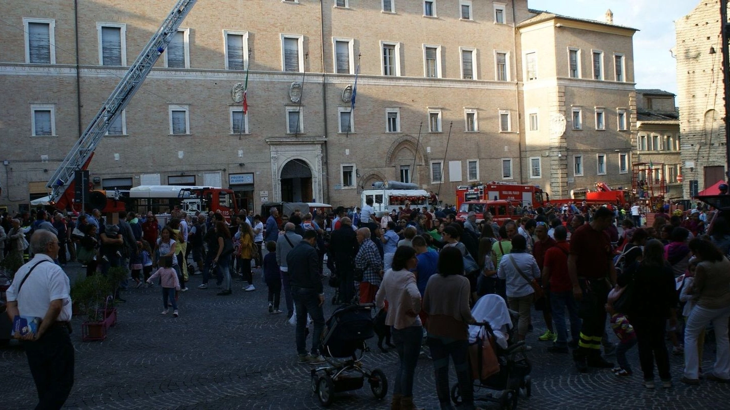Macerata, Pompieropoli (Foto Monachesi)