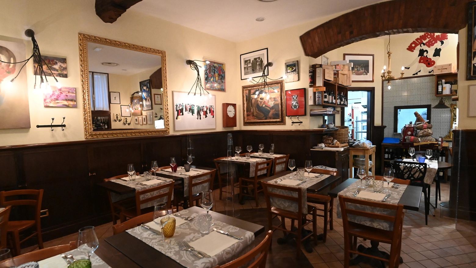 Emilia Romagna, ristori in arrivo anche per bar e ristoranti (FotoSchicchi)
