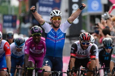 Giro d'Italia 2022, tappa 3: vince Cavendish. Classifica generale e ordine d'arrivo