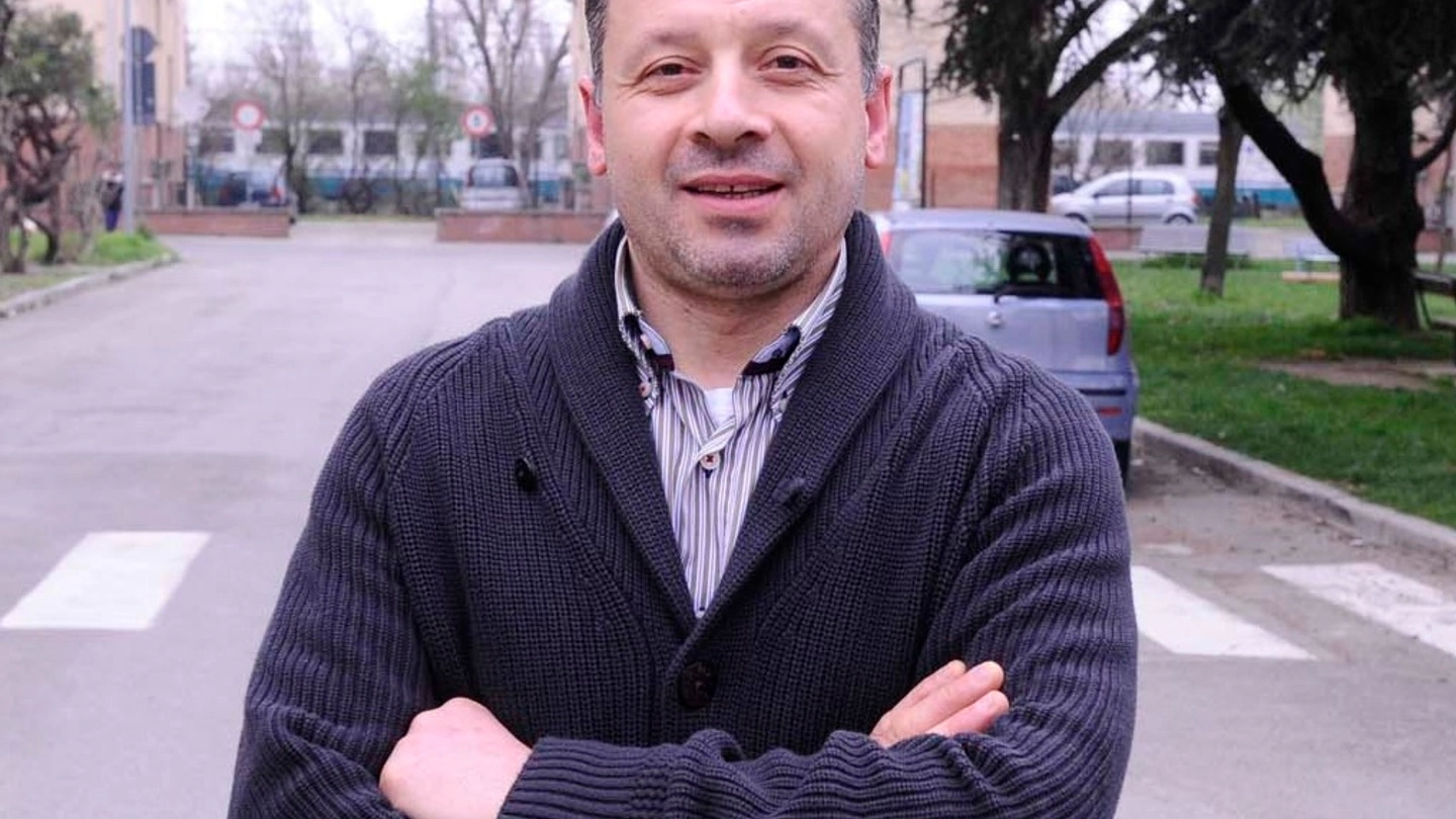 Valerio Valgimigli, uno dei genitori che hanno promosso la cena e la tombolata (Isolapress)