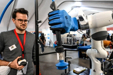 Unibo e i robot del futuro a Bologna: aiuteranno l’uomo negli ospedali e sul lavoro