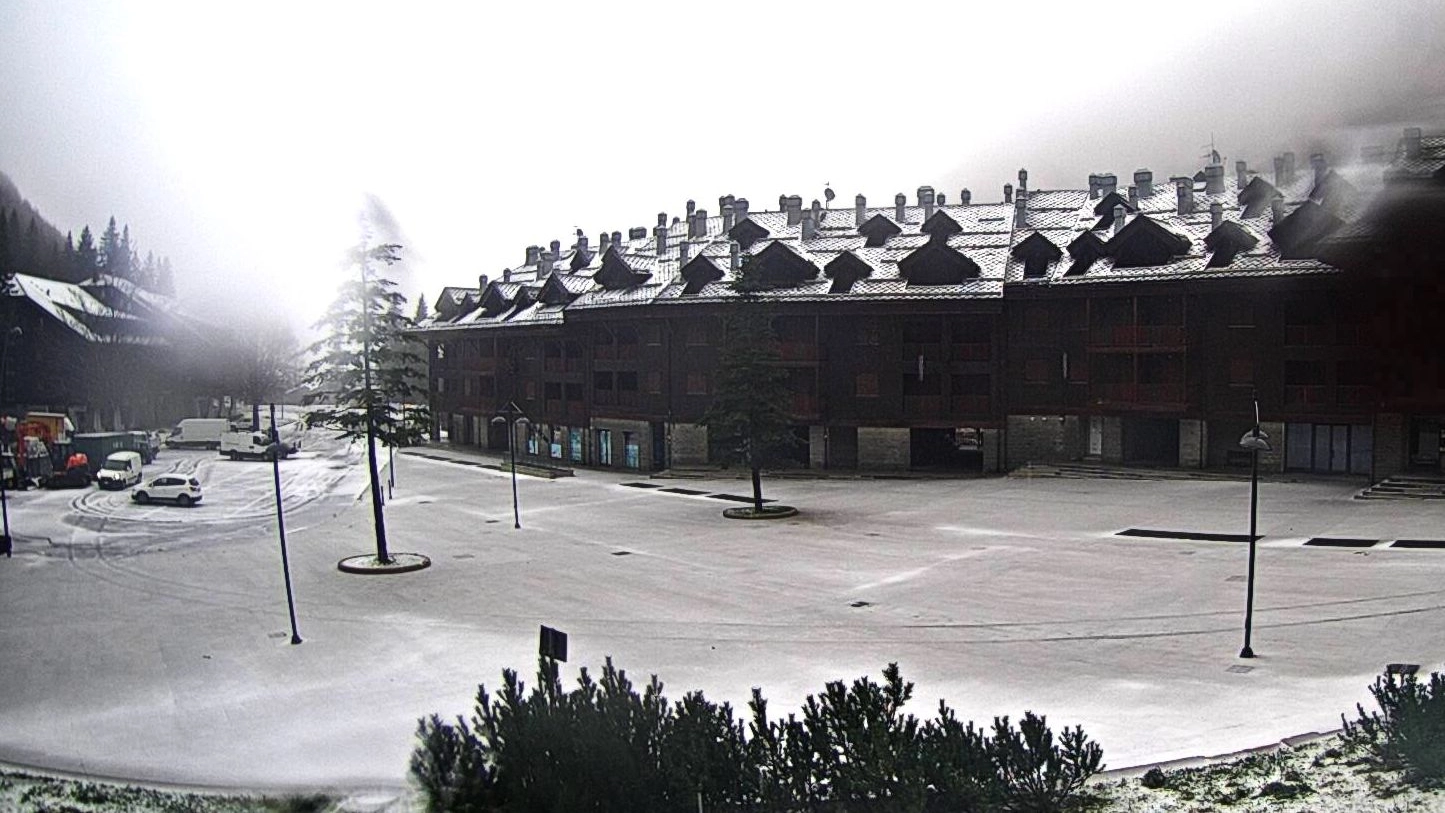 Neve sull'Appennino modenese in Val di Luce, a Fiumalbo