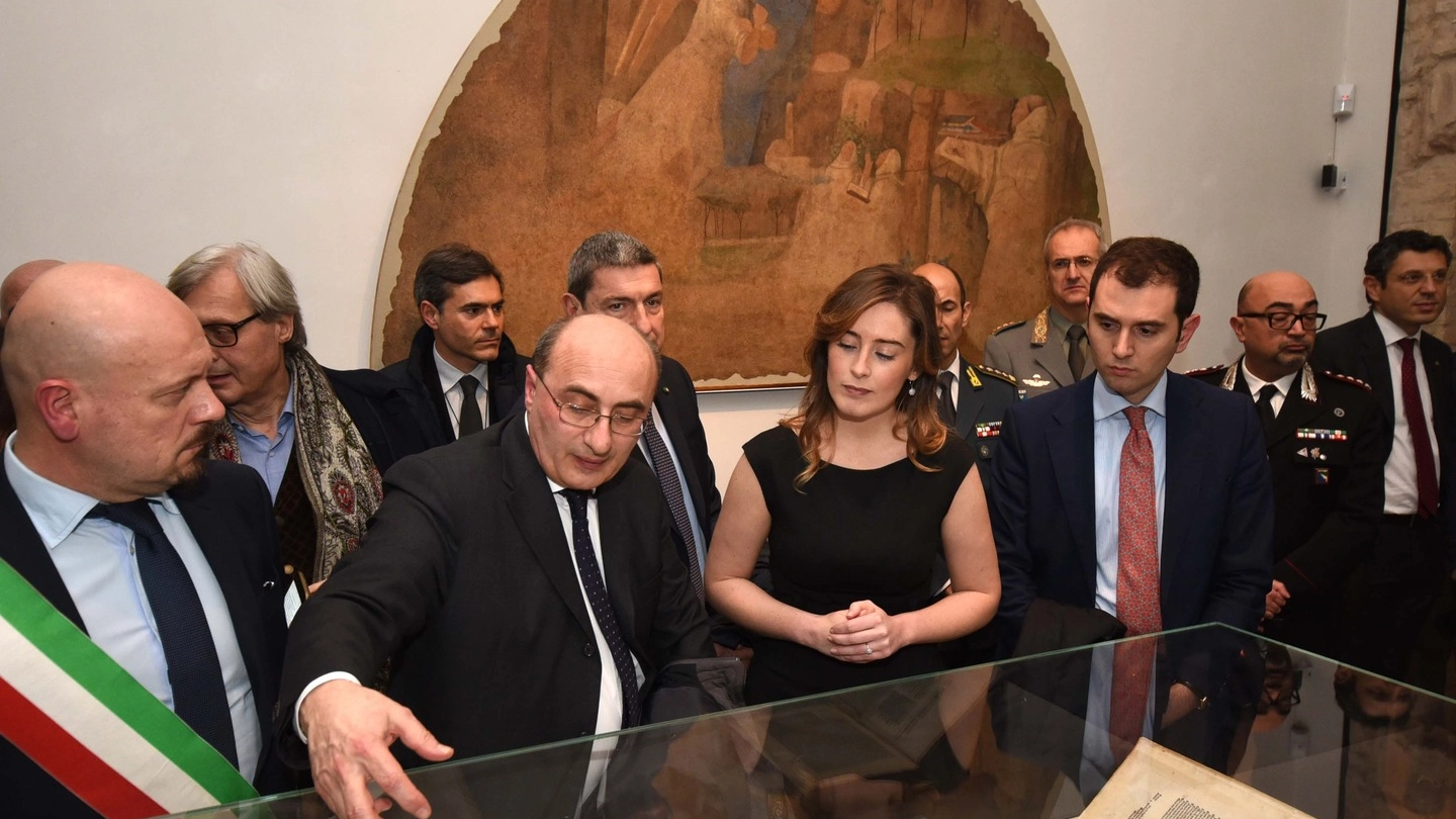 Il ministro Maria Elena Boschi all'inaugurazione della mostra al San Domenico