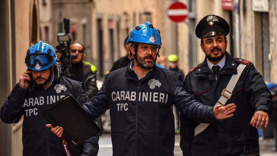 I controlli effettuati dai carabinieri nel Mugello dopo le scosse di terremoto nel 2019