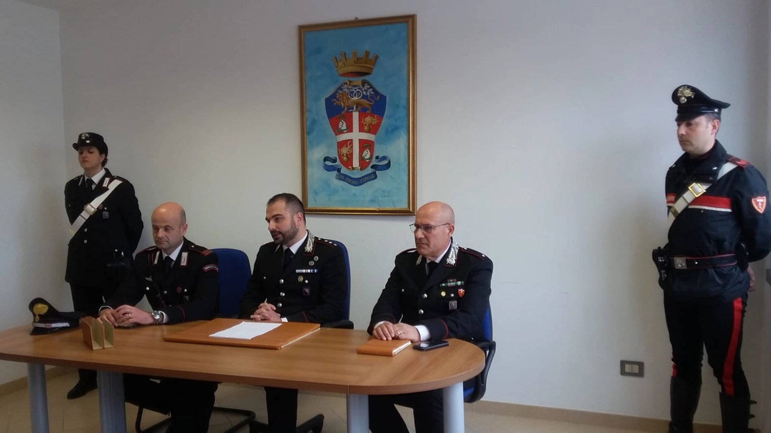 La conferenza stampa dei carabinieri di Tolentino