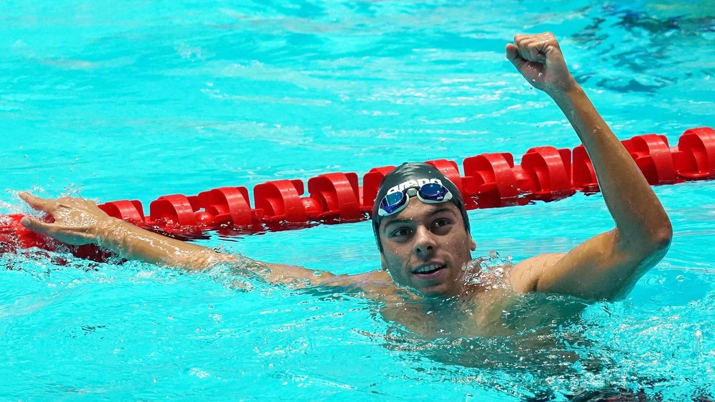 Gregorio Paltrinieri ha vinto la medaglia d'oro ai Mondiali, negli 800 stile (Ansa)