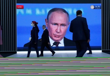 Putin, il discorso a San Pietroburgo: "Nulla sarà più come prima"