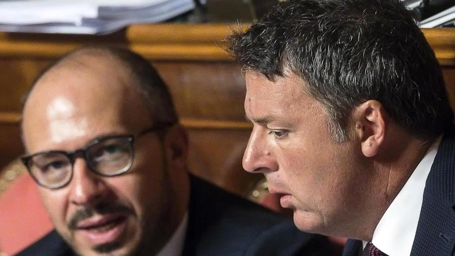 Il senatore di Italia Viva, Davide Faraone, 45 anni, con il leader Matteo Renzi, 46