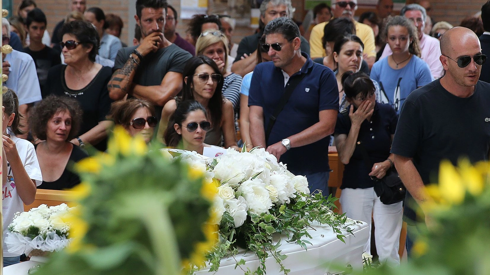 Fano, il funerale di Edoardo Serafini (Fotoprint)