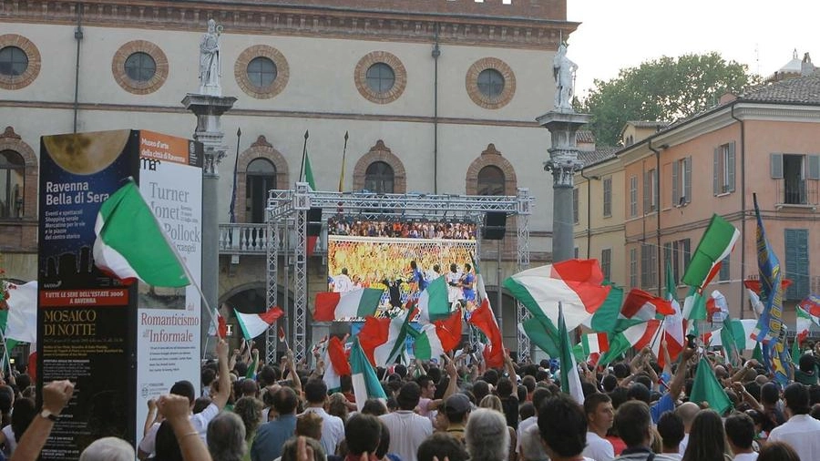 Il maxischermo in piazza del Popolo nel 2006, per Italia-Francia, finale dei Mondiali