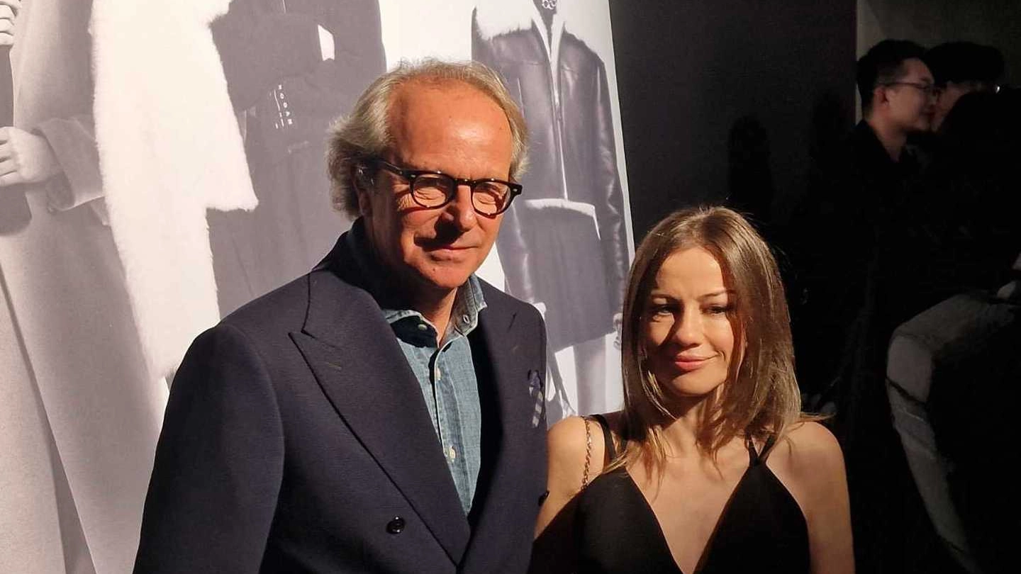 Intervista ad Andrea Della Valle che ha presentato la collezione Hogan alla fashion week di Milano. "L’intelligenza artificiale? La stiamo studiando, ma preferiamo l’intelligenza artigianale"