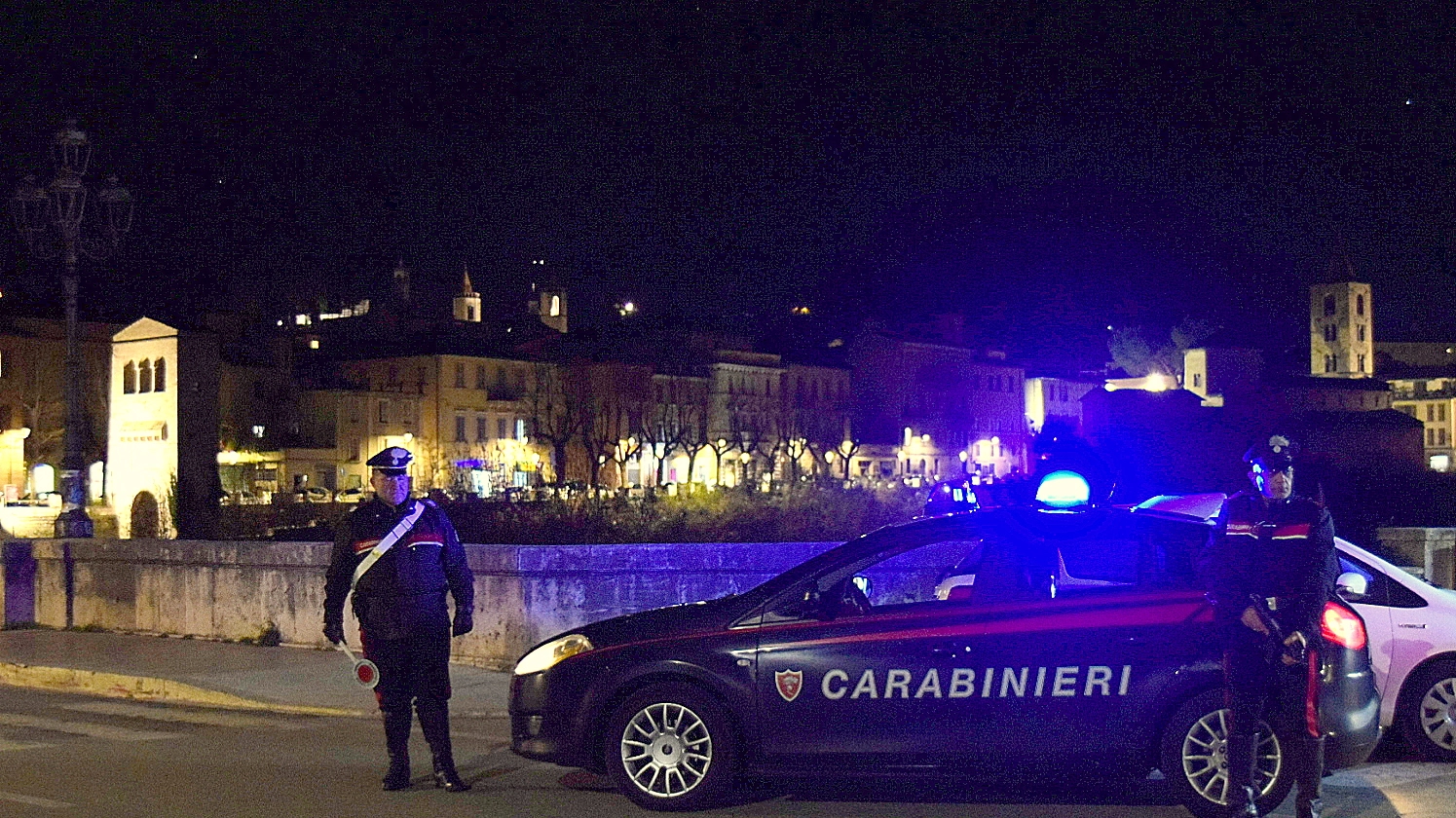 L'estorsore è stato arrestato dai Carabinieri 