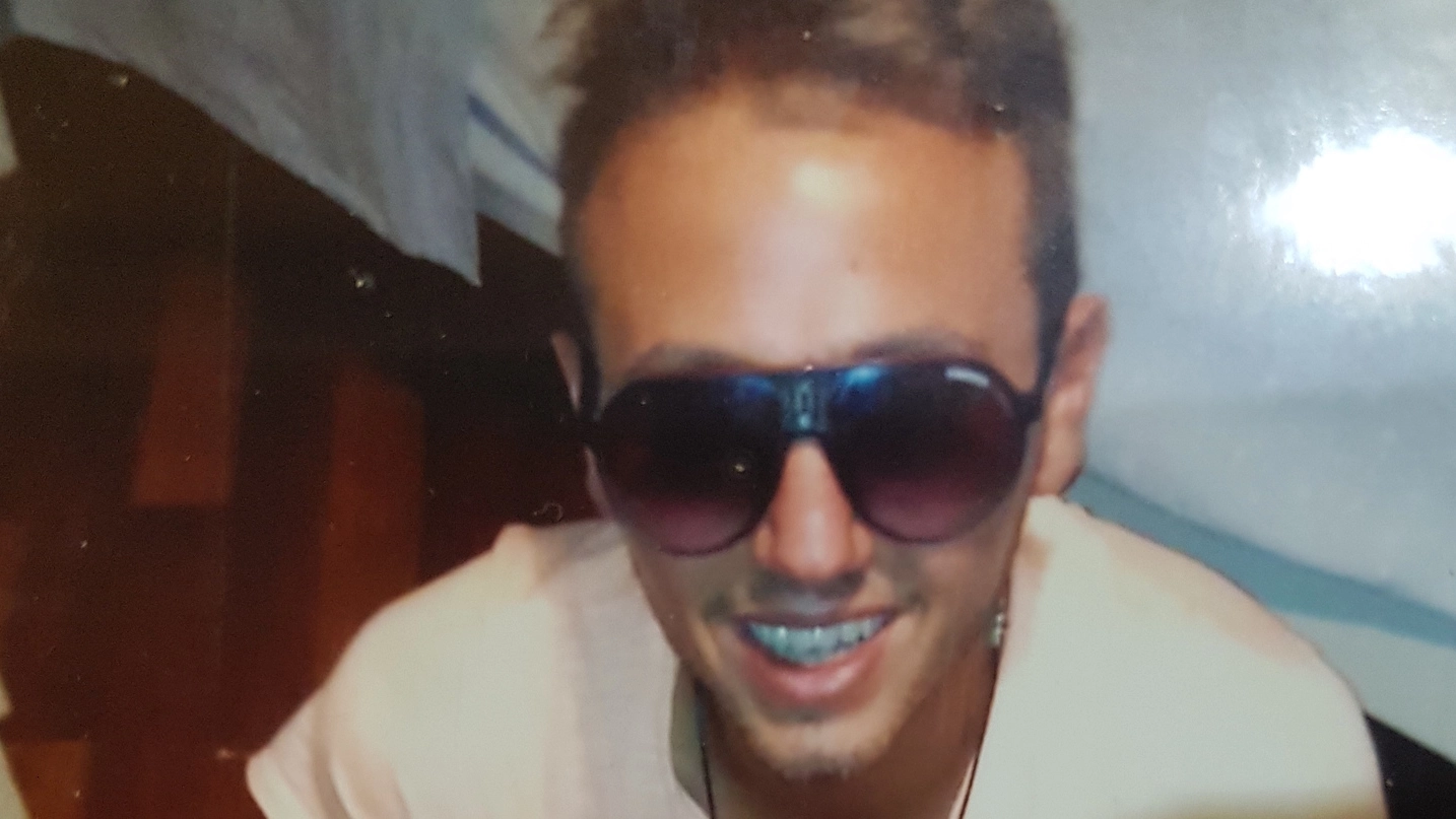 Luca Chiarabini, 27 anni, è morto dopo un malore mentre era in vacanza a Formentera