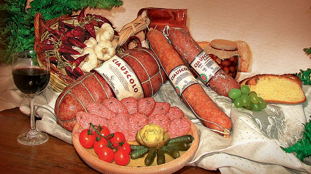 La festa del ciauscolo e del salame spalmabile di Sarnano in programma il 9 e il 10 settembre