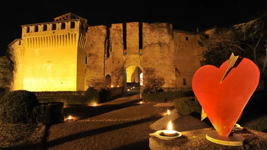 Il castello di Montechiarugolo (Pr), tra le destinazioni da visitare per San Valentino